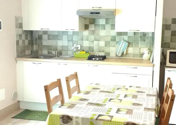Papaveri Rossi Apartamento Finale Ligure